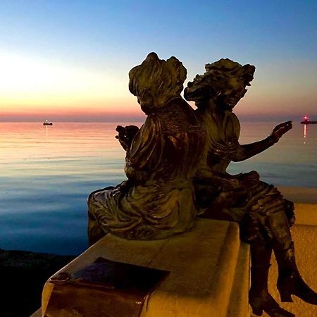 Aparthotel Torretta Eight Trieste Bagian luar foto