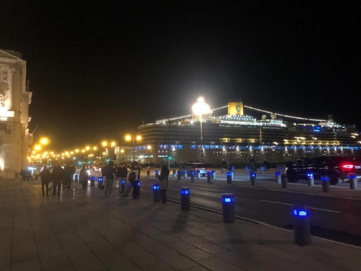 Aparthotel Torretta Eight Trieste Bagian luar foto