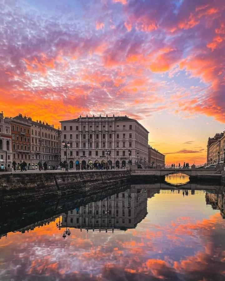 Aparthotel Torretta Eight Trieste Bagian luar foto