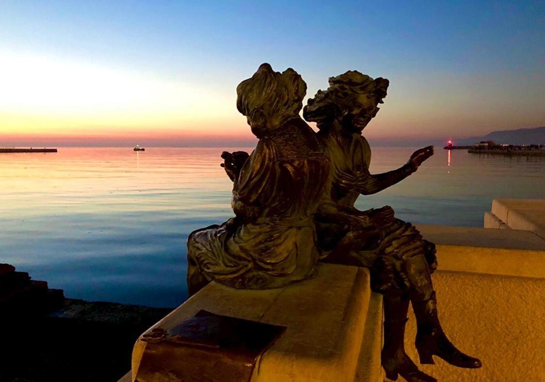 Aparthotel Torretta Eight Trieste Bagian luar foto